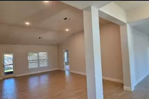 5770 Englewood Rd, Venice, FL 34293 - Photo 4