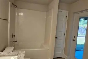 5770 Englewood Rd, Venice, FL 34293 - Photo 14