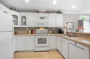 2100 Kings Hwy, Port Charlotte, FL 33980 - Photo 16