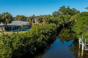 2820 Marlin Pl, Punta Gorda, FL 33950 - Photo 2