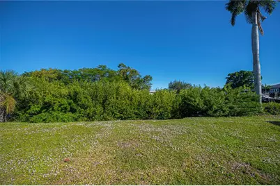 2820 Marlin Place, Punta Gorda, FL 33950 - Photo 4