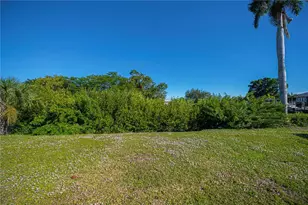 2820 Marlin Pl, Punta Gorda, FL 33950 - Photo 4
