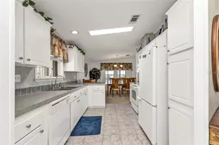 771 Tangerine Ct, Punta Gorda, FL 33950 - Photo 14