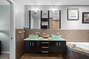 121 NE 11th Terrace, Cape Coral, FL 33909 - Photo 16