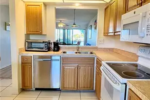 2275 S McCall Rd, Englewood, FL 34224 - Photo 10