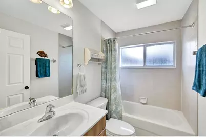 1002 SE 13th Avenue, Cape Coral, FL 33990 - Photo 18