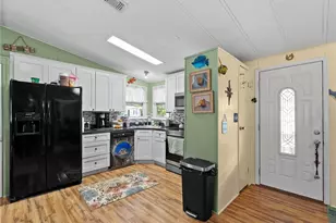 154 Rarotonga Rd, North Port, FL 34287 - Photo 8