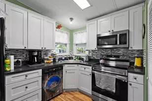 154 Rarotonga Rd, North Port, FL 34287 - Photo 8