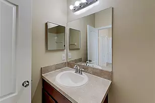 10810 Standing Stone Dr, Wimauma, FL 33598 - Photo 16