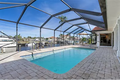 136 Creek Drive SE, Port Charlotte, FL 33952 - Photo 6