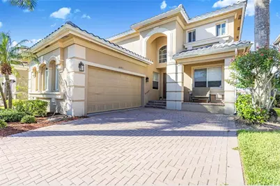 8505 Sumner Avenue, Fort Myers, FL 33908 - Photo 4