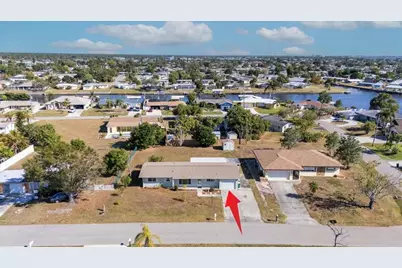 151 Emmett Avenue NE, Port Charlotte, FL 33952 - Photo 42