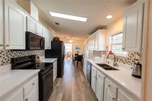 15 Rotterdam Dr, Punta Gorda, FL 33950 - Photo 4