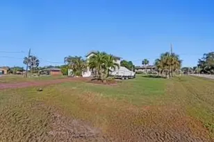 2835 Wisteria Pl, Punta Gorda, FL 33950 - Photo 30