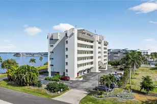 1500 Park Beach Cir, Punta Gorda, FL 33950 - Photo 6