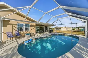 119 Easton Dr NW, Port Charlotte, FL 33952 - Photo 34