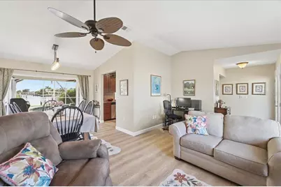 119 Easton Drive NW, Port Charlotte, FL 33952 - Photo 8