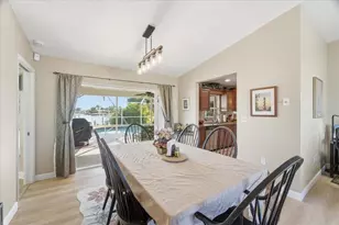 119 Easton Dr NW, Port Charlotte, FL 33952 - Photo 10