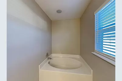 364 Chelmsford Court, Kissimmee, FL 34758 - Photo 12