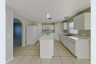 364 Chelmsford Court, Kissimmee, FL 34758 - Photo 4