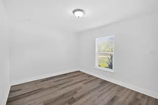 1021 SW 9th Ave, Cape Coral, FL 33991 - Photo 6