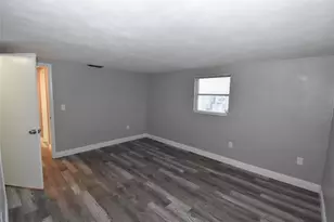 7300 Embassy Blvd, Port Richey, FL 34668 - Photo 10