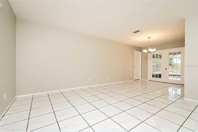 6215 65th Pl E, Palmetto, FL 34221 - Photo 2