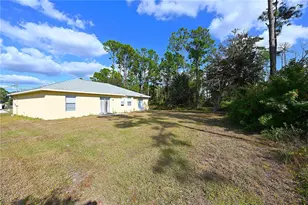 8221 Larrimore Ave, North Port, FL 34291 - Photo 18