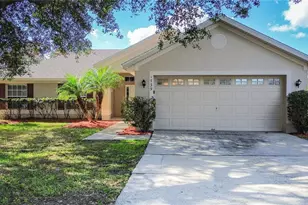 1739 Presidio Dr, Clermont, FL 34711 - Photo 2