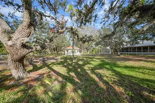 1931 Bayshore Dr, Englewood, FL 34223 - Photo 10