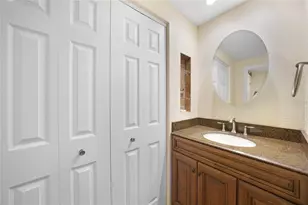 1931 Bayshore Dr, Englewood, FL 34223 - Photo 40