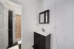 1931 Bayshore Dr, Englewood, FL 34223 - Photo 52