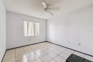 4306 Madeira Ct, Sarasota, FL 34233 - Photo 14