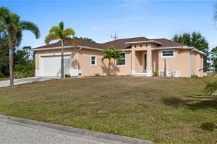 241 Annapolis Ln, Rotonda West, FL 33947 - Photo 4