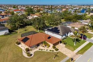 2935 Magdalina Dr, Punta Gorda, FL 33950 - Photo 54