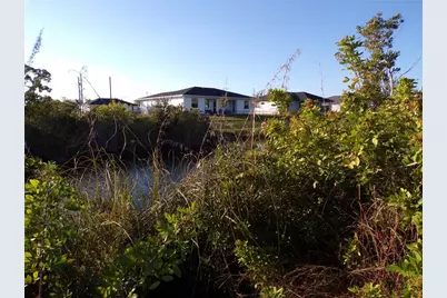 1906 NW 23rd Avenue, Cape Coral, FL 33993 - Photo 10