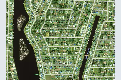 562 Meridan Avenue NW, Port Charlotte, FL 33952 - Photo 4