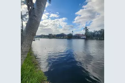 3907 Madrid Court, Punta Gorda, FL 33950 - Photo 4