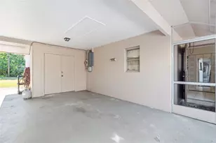 235 Thistle Ct, Lehigh Acres, FL 33936 - Photo 4