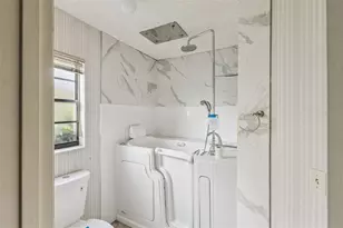 595 Silvergate Loop, Lake Mary, FL 32746 - Photo 16