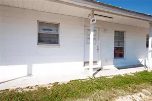 1600 NE Floridian Cir, Arcadia, FL 34266 - Photo 4