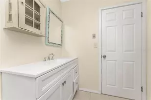 1447 Lemon Bay Dr, Englewood, FL 34223 - Photo 30