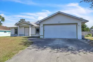2050 Winningway St, Port Charlotte, FL 33948 - Photo 4