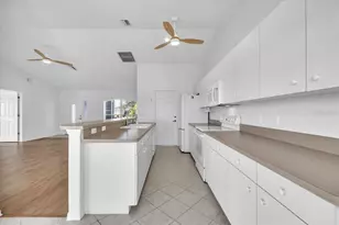 495 Sweetwater Dr, Rotonda West, FL 33947 - Photo 18