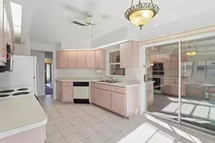 23259 Safari Ave, Port Charlotte, FL 33954 - Photo 6