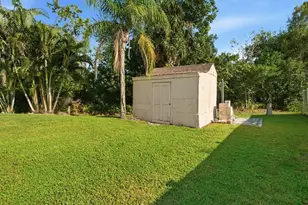 27930 Leatherwood Cir, Punta Gorda, FL 33950 - Photo 30