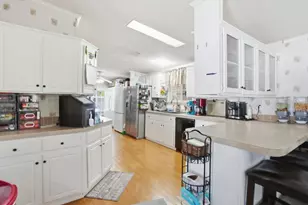 27930 Leatherwood Cir, Punta Gorda, FL 33950 - Photo 6