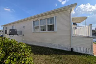 4300 Riverside Dr, Punta Gorda, FL 33982 - Photo 38