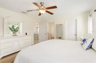 4352 Adelaide Ave, North Port, FL 34288 - Photo 10