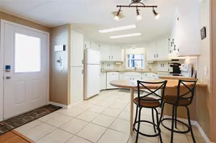 2100 Kings Hwy W, Port Charlotte, FL 33980 - Photo 6